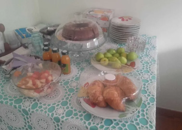 Alojamento de Acomodação e Pequeno-almoço Stella Marina