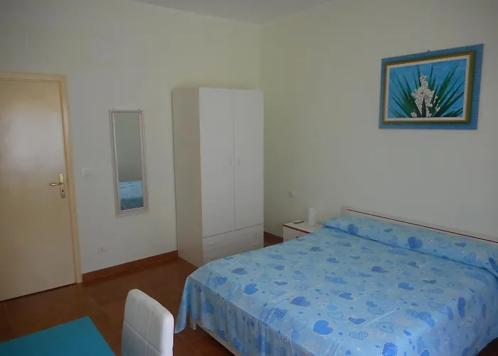 Stella Marina לינה וארוחת בוקר סוברטו מרינה